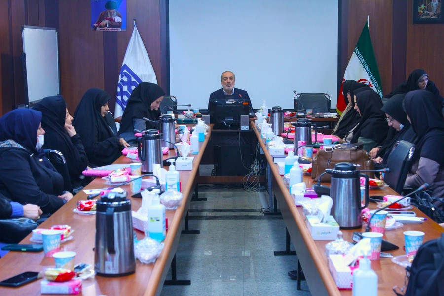 برگزاری سومین نشست رابطین فرهنگی شبکه بهداشت و درمان اسلامشهر 